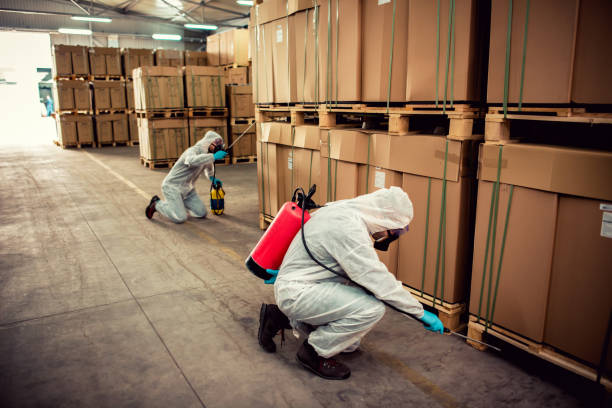 Best Commercial Pest Control Services  in La Porte City, IA